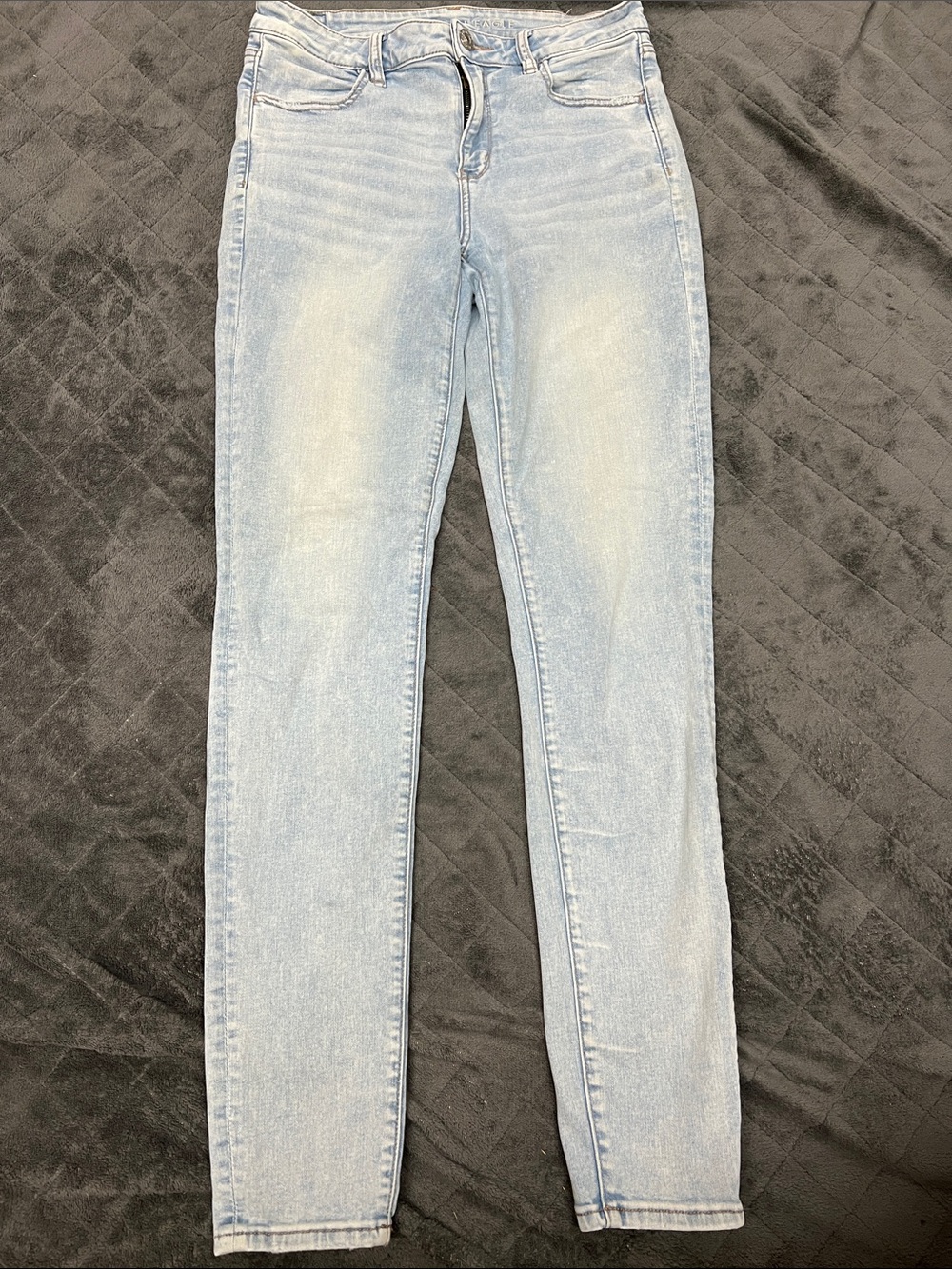 American Eagle Outfitters Light Blue Skinny Jeans